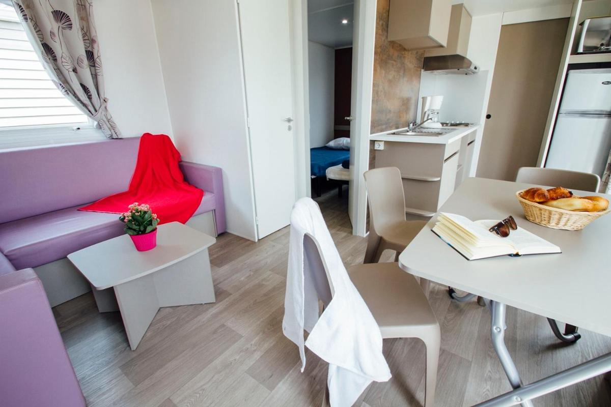 Domaine Sainte Veziane Hotel Bessan ภายนอก รูปภาพ